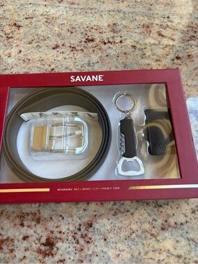 Savane Reversible Black and Brown Belt Gift Set with Keychain Tool money clip